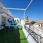 Trendy Penthouse By The Bullring